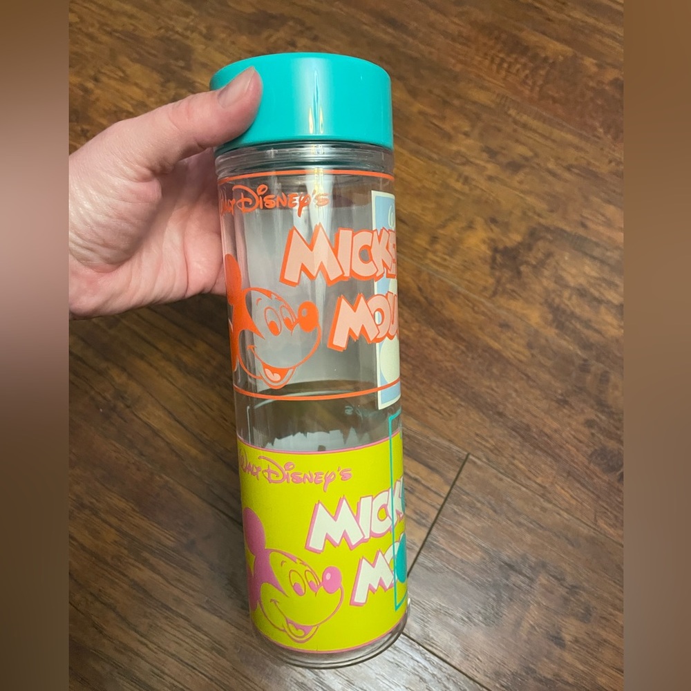 Walt Disney World Mickey Mouse water bottle